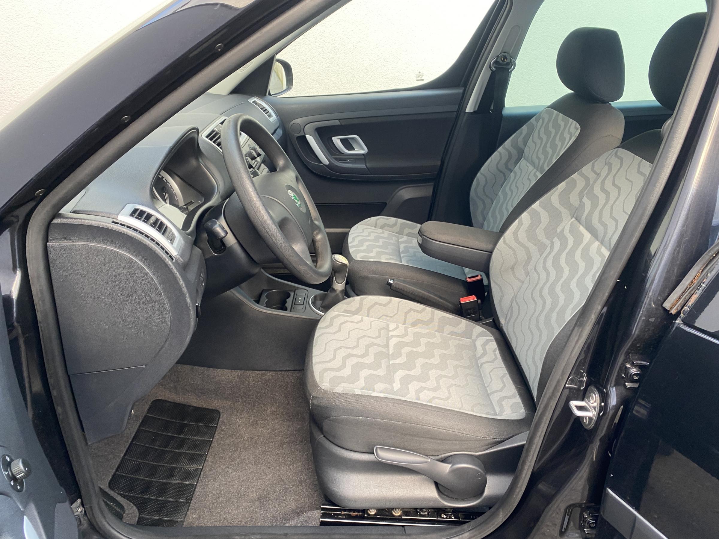 Škoda Roomster, 2008 - pohled č. 9