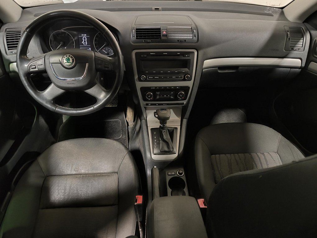 Škoda Octavia II 1.4 TSi Elegance