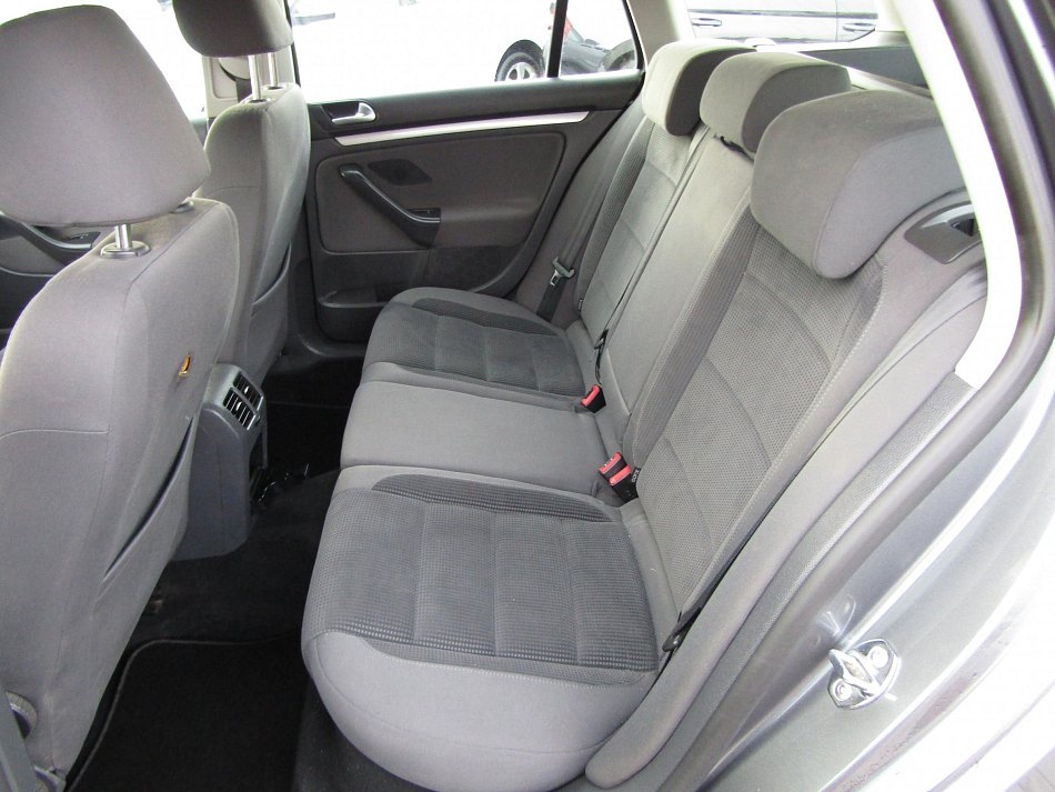 Volkswagen Golf 1.4 TSi 