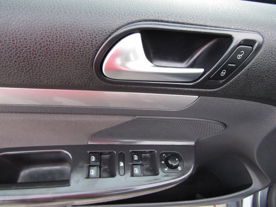 Volkswagen Golf 1.4 TSi 