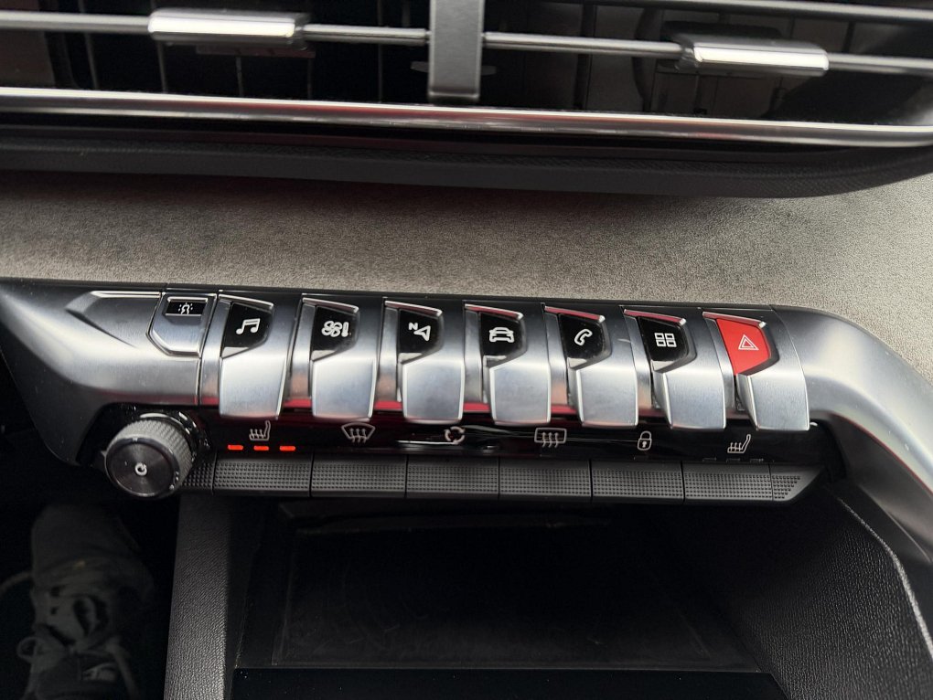 Peugeot 3008 2.0 HDi GT