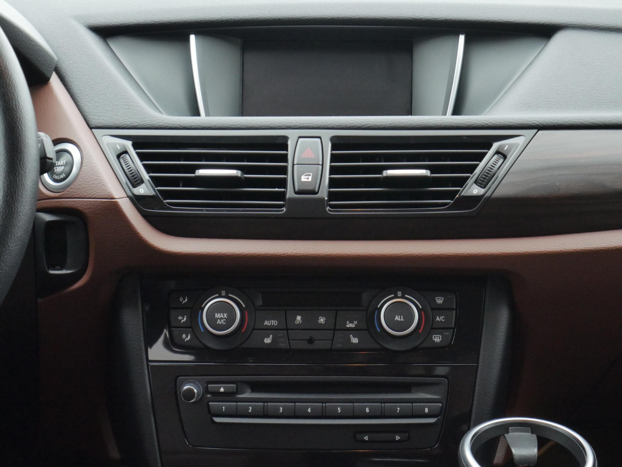 BMW X1, 2013 - pohled č. 11