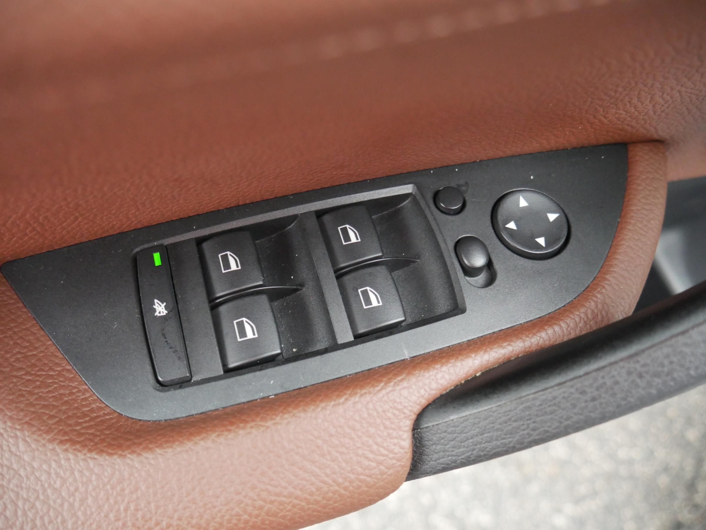 BMW X1, 2013 - pohled č. 13