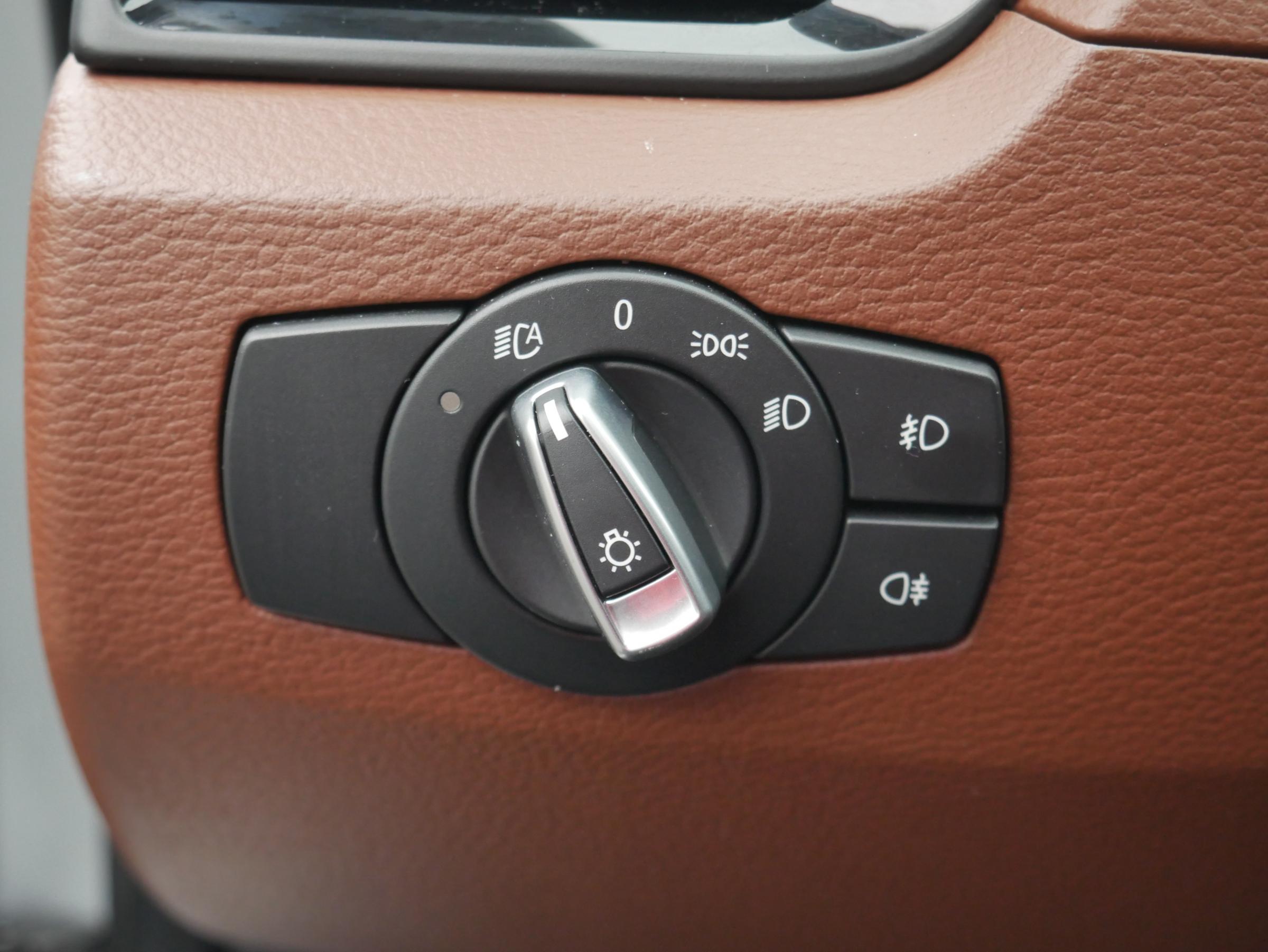 BMW X1, 2013 - pohled č. 15