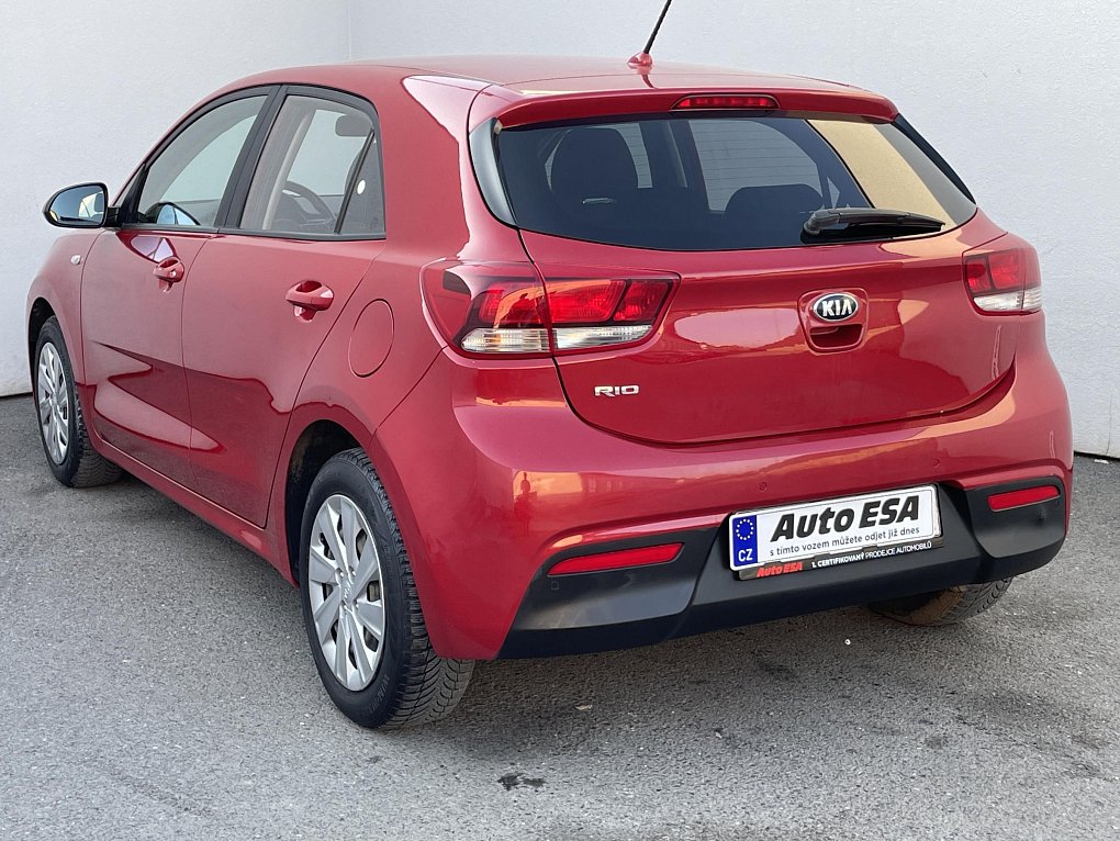 Kia Rio 1.2i 