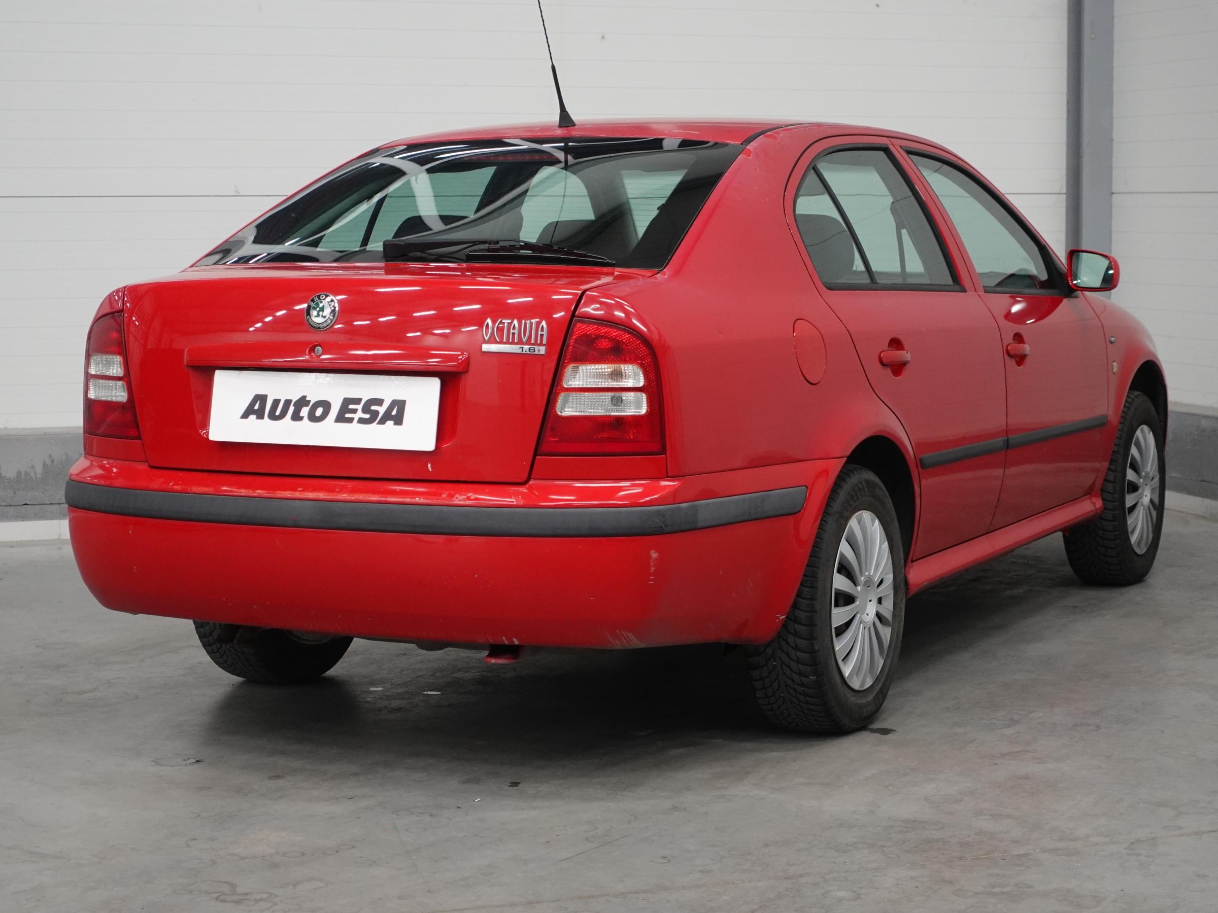 Škoda Octavia, 2002 - pohled č. 4