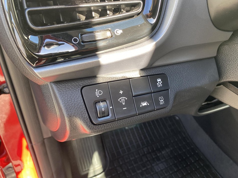 Kia Stonic 1.4 CVVT 