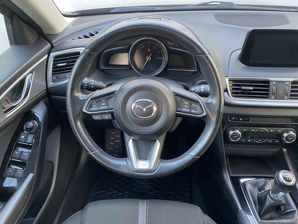 Mazda 3 2.0i 