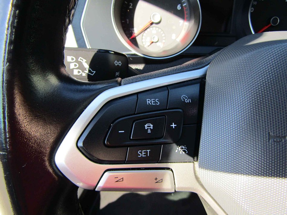 Volkswagen Passat 1.5 TSi 