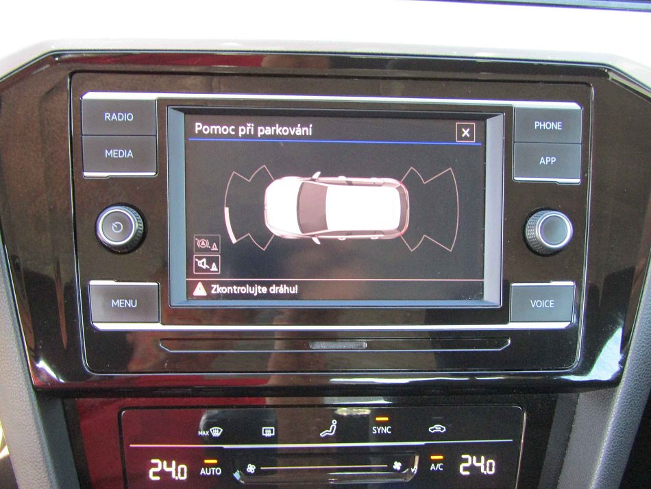 Volkswagen Passat 1.5 TSi 