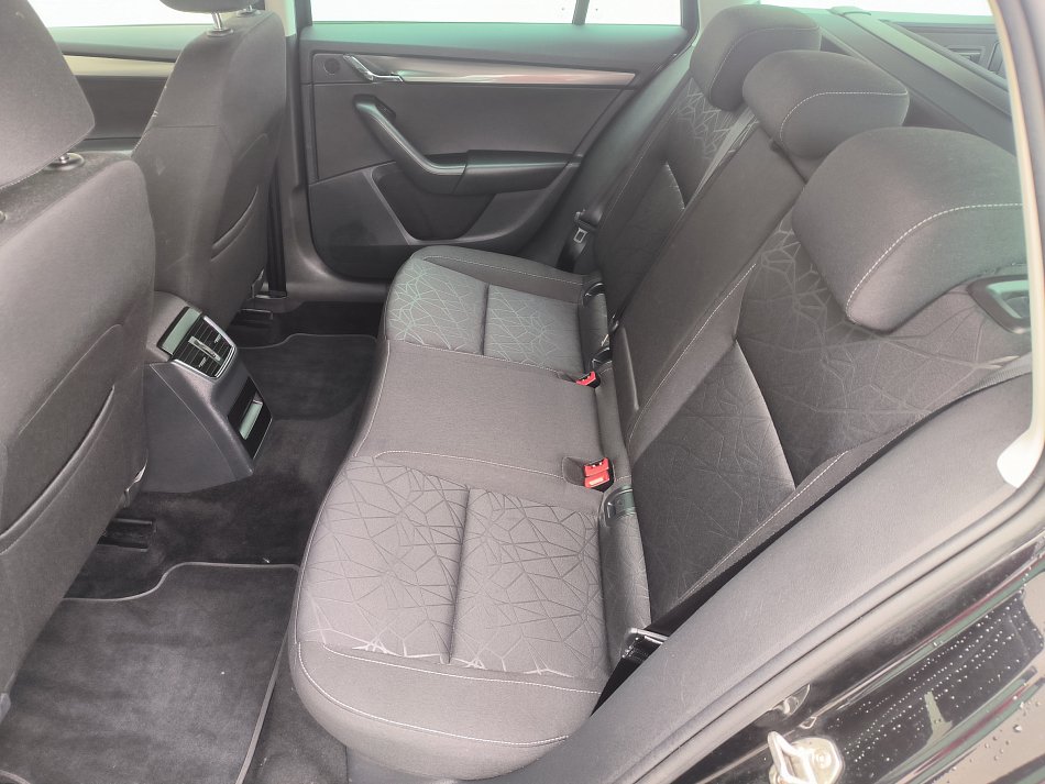 Škoda Octavia III 1.5 TSi Clever