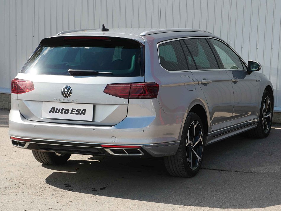 Volkswagen Passat 2.0 TDi R-Line