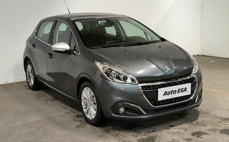 Peugeot 208 1.2PT Allure