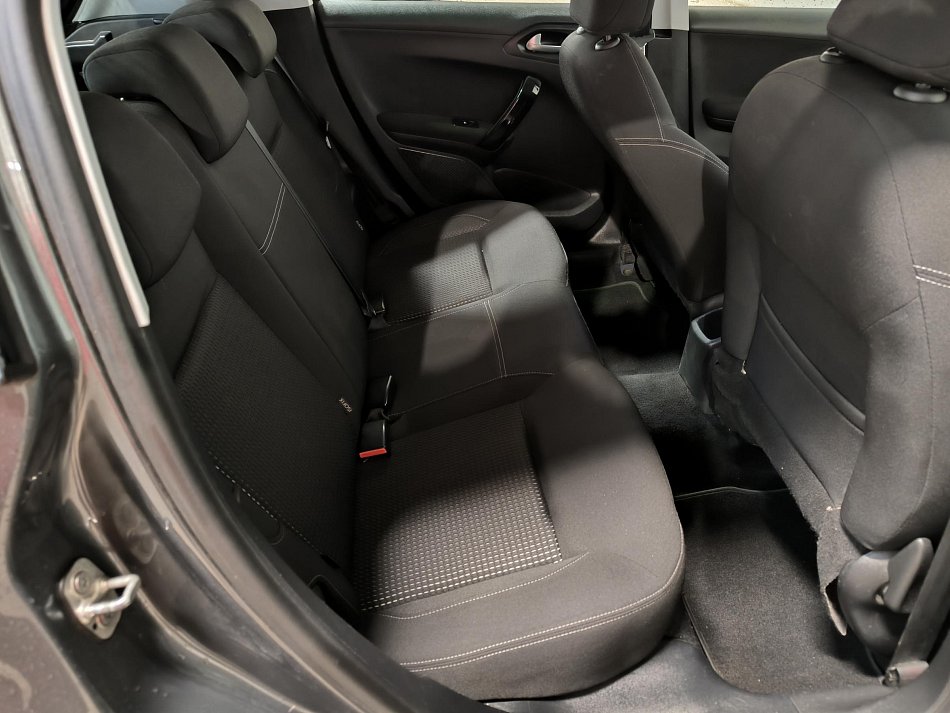 Peugeot 208 1.2PT Allure