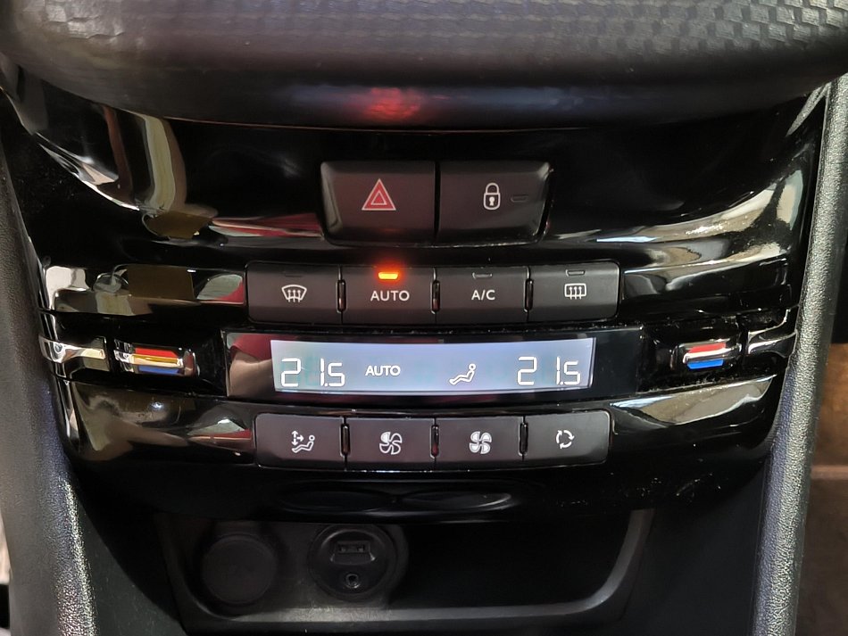 Peugeot 208 1.2PT Allure