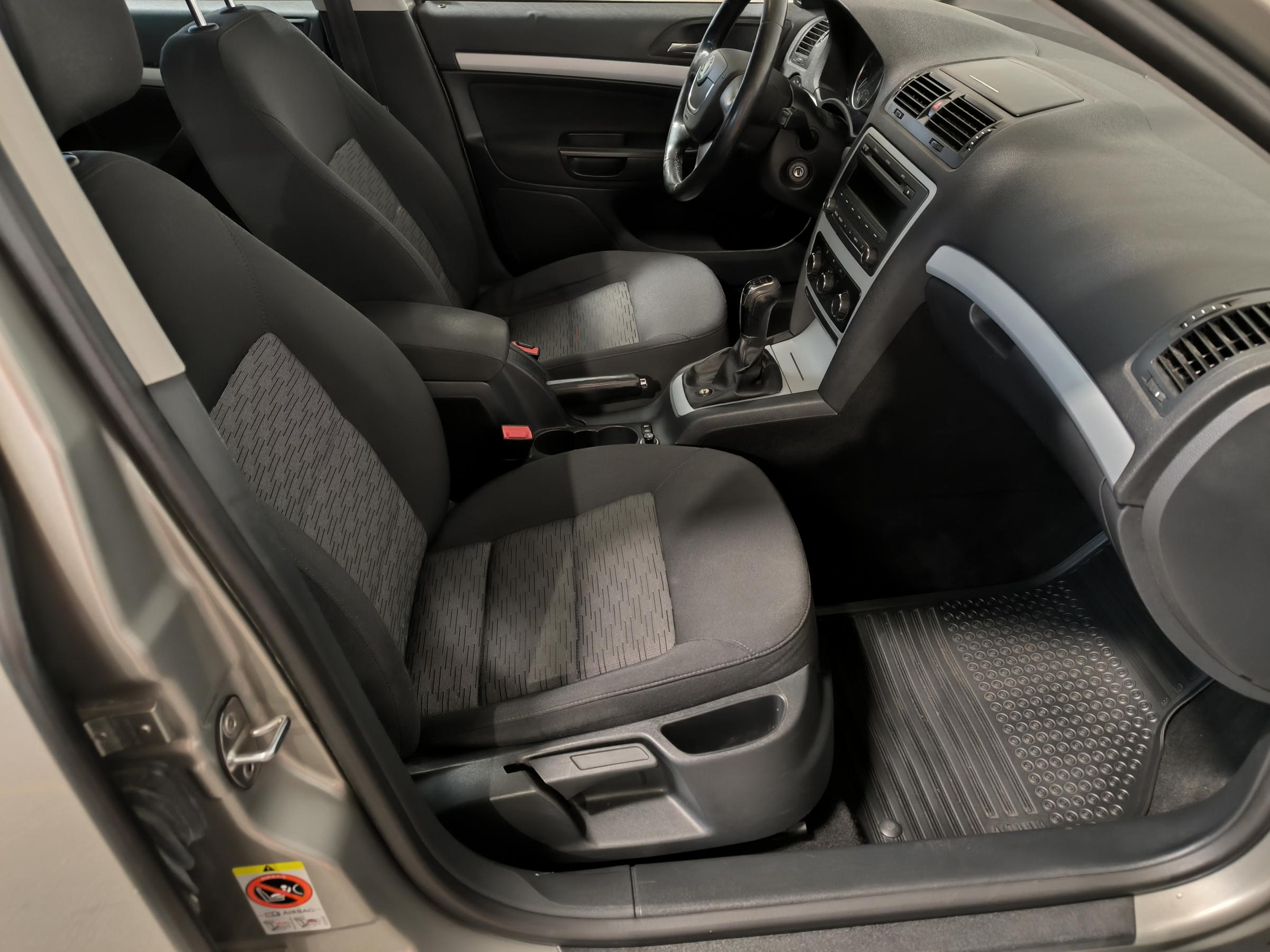 Škoda Octavia, 2010 - pohled č. 12