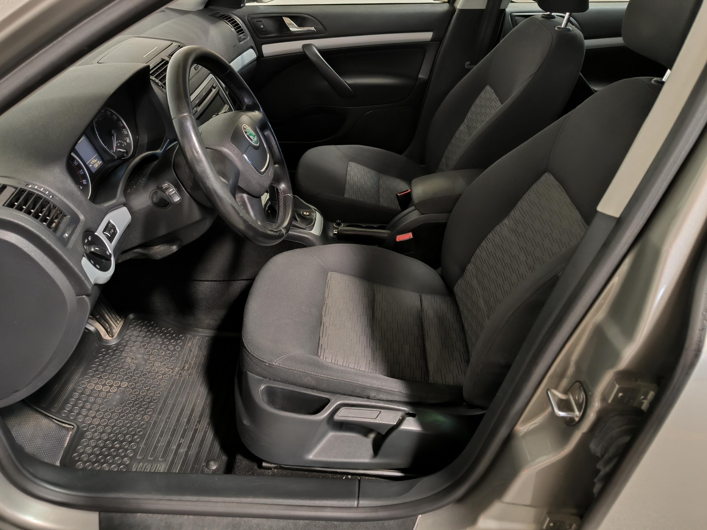 Škoda Octavia, 2010 - pohled č. 9