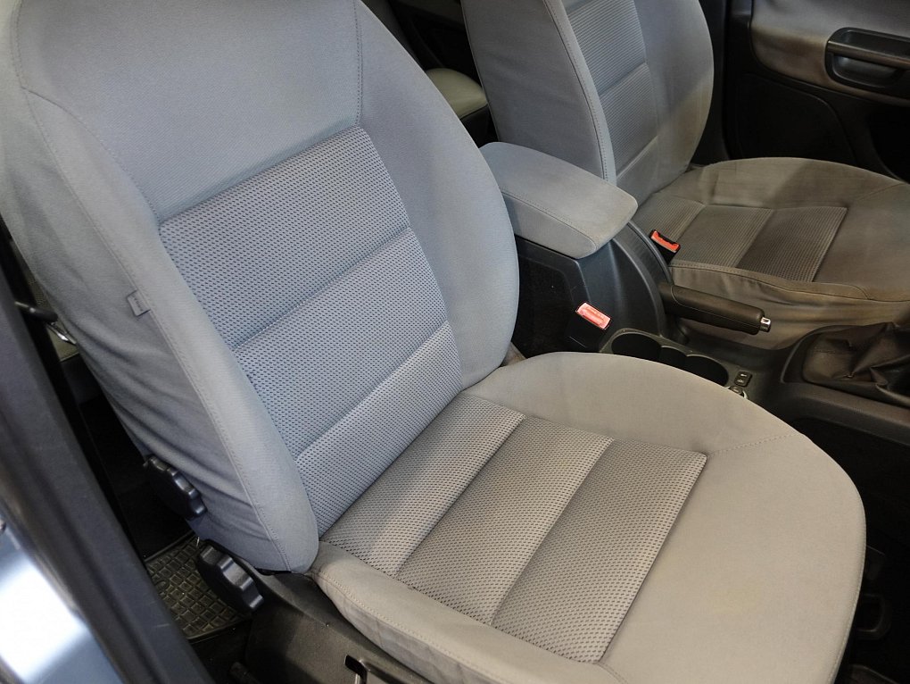 Škoda Octavia II 1.6MPI 