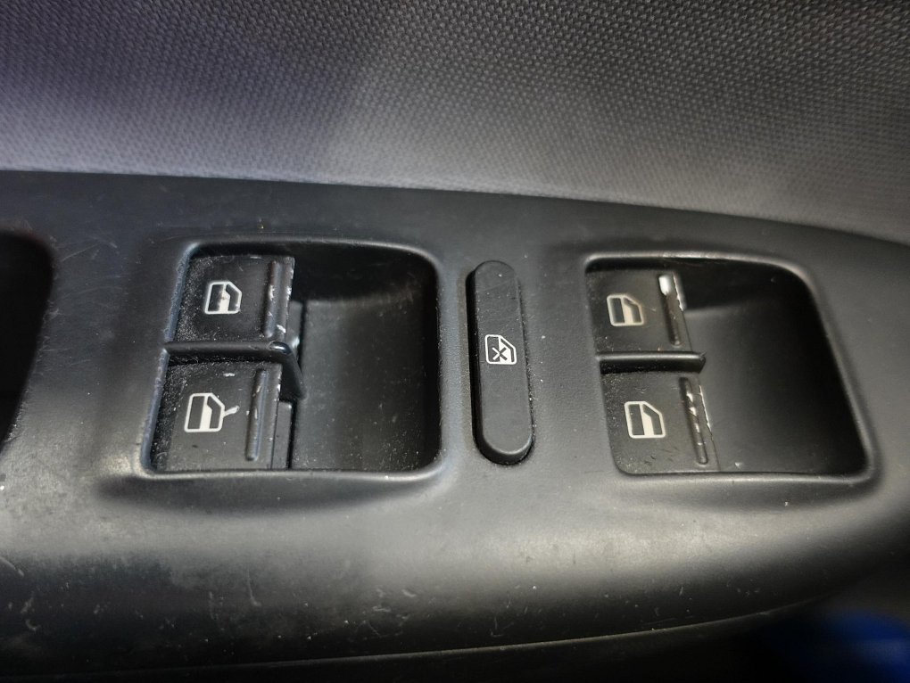 Škoda Octavia II 1.6MPI 