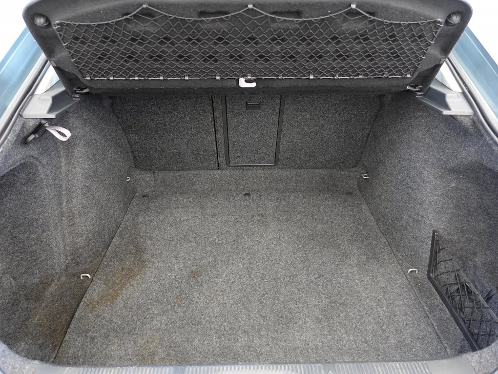 Škoda Octavia II 1.6MPI 