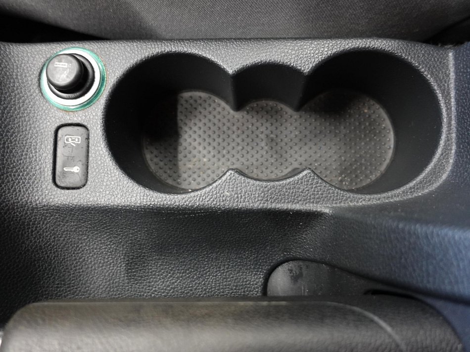 Škoda Octavia II 1.6MPI 