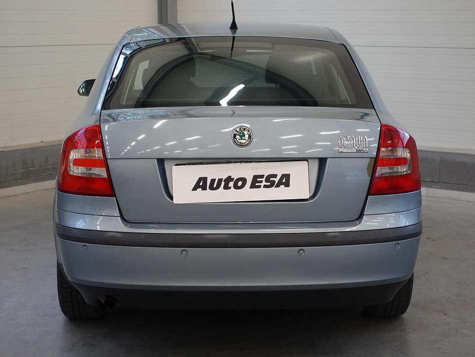 Škoda Octavia II 1.6MPI 