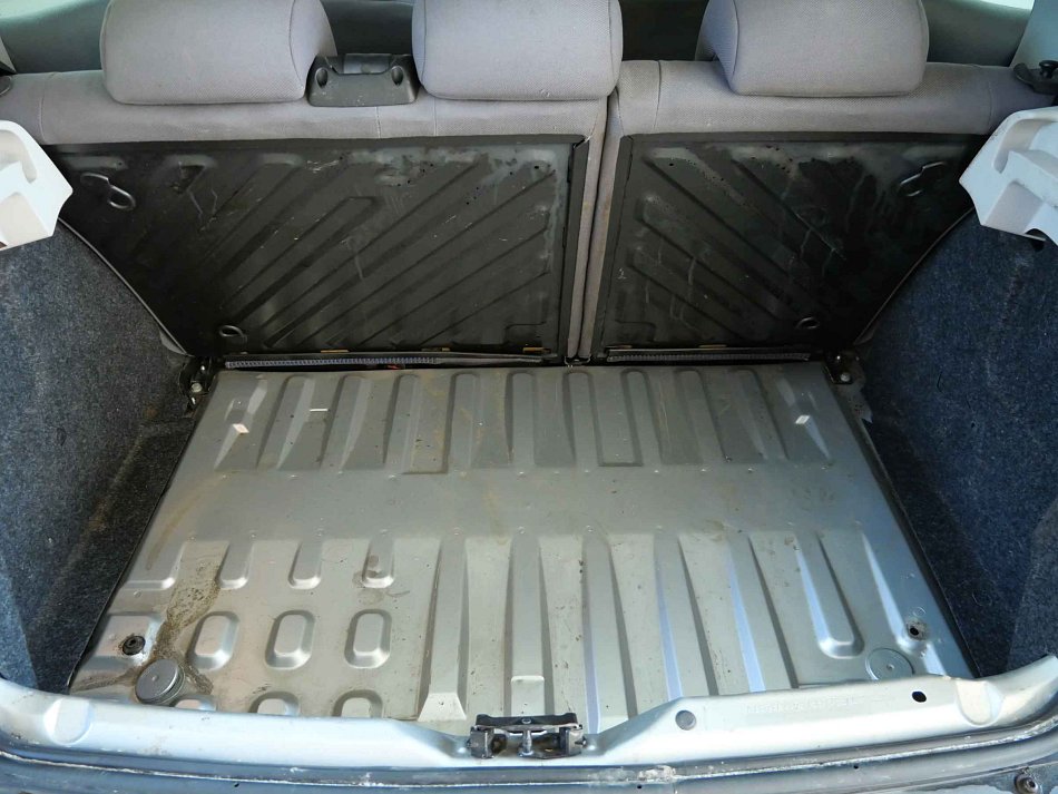 Peugeot 206 1.2i 