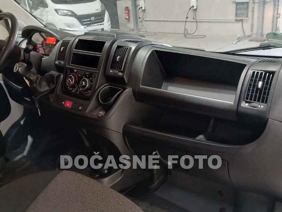 Fiat Ducato 2.3MJT  L1H1 RAMPA
