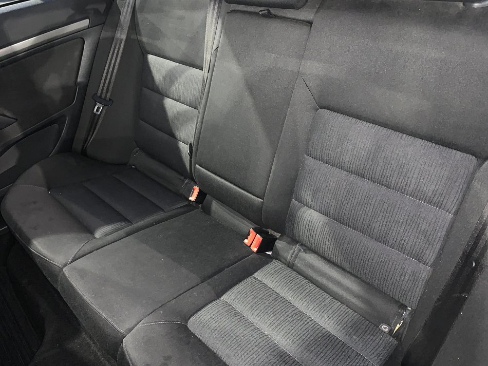 Škoda Octavia II 1.6 FSi Elegance