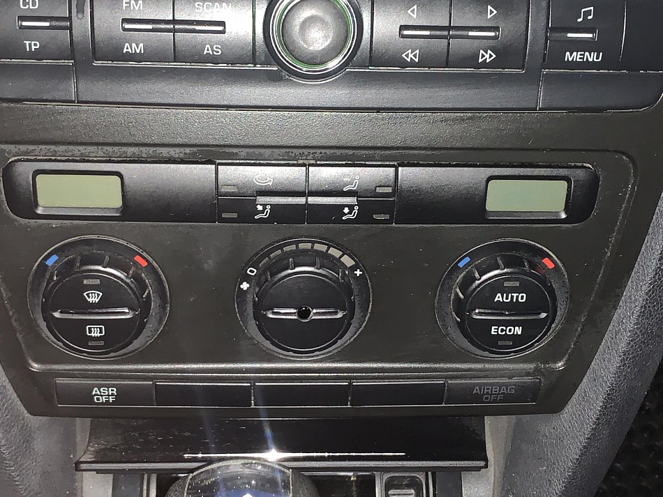 Škoda Octavia II 1.6 FSi Elegance