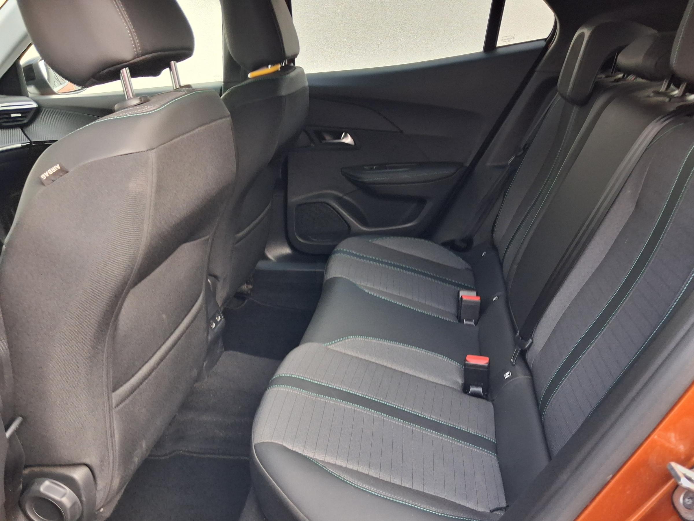 Peugeot 2008, 2022 - pohled č. 8