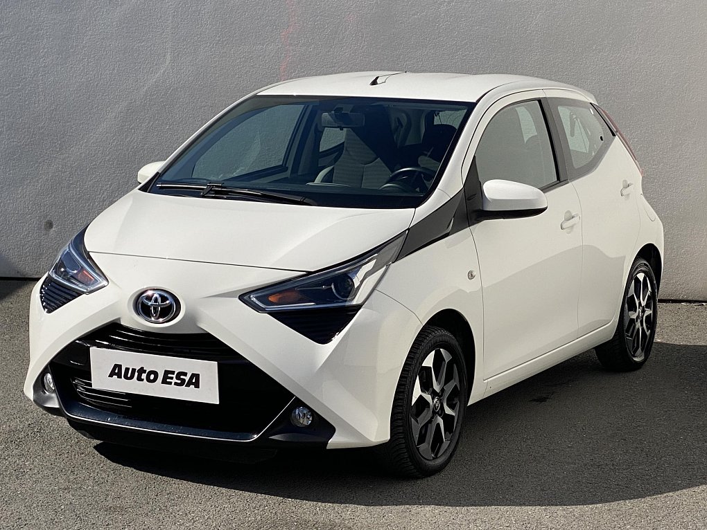 Toyota Aygo 1.0 VVT-i X-play