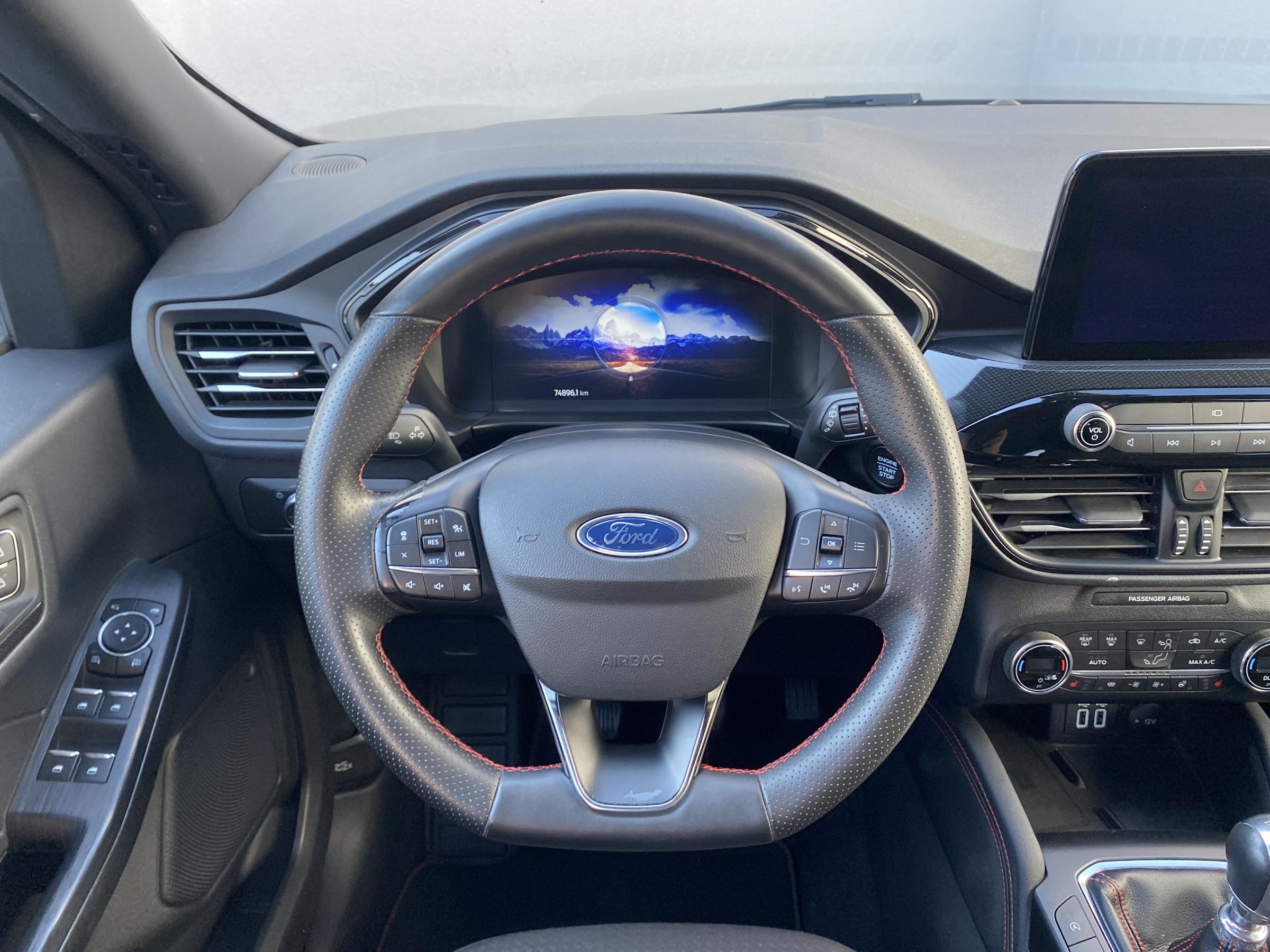Ford Kuga, 2021 - pohled č. 11