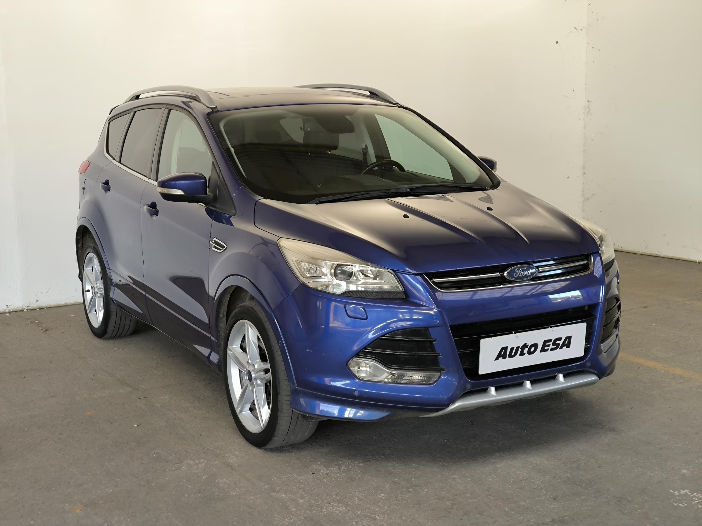 Ford Kuga, 2015