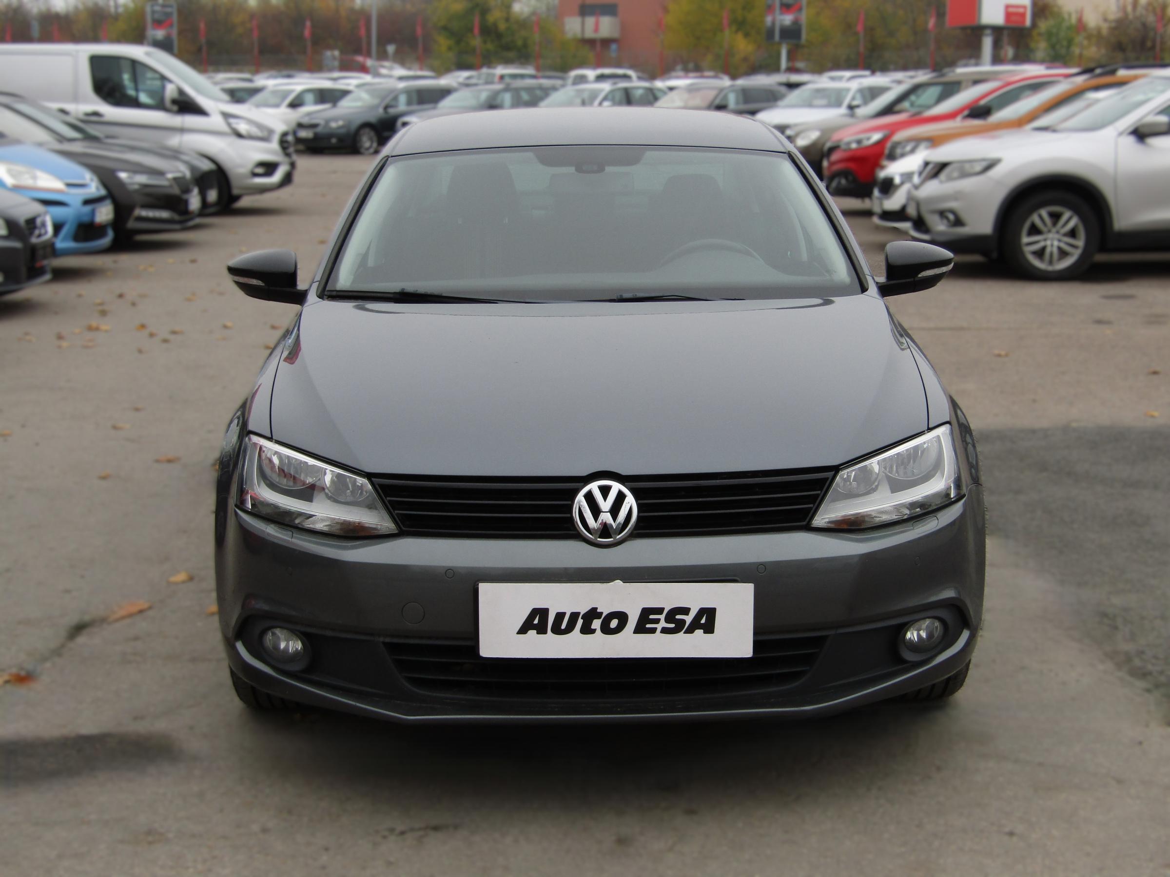 Volkswagen Jetta, 2013 - pohled č. 2