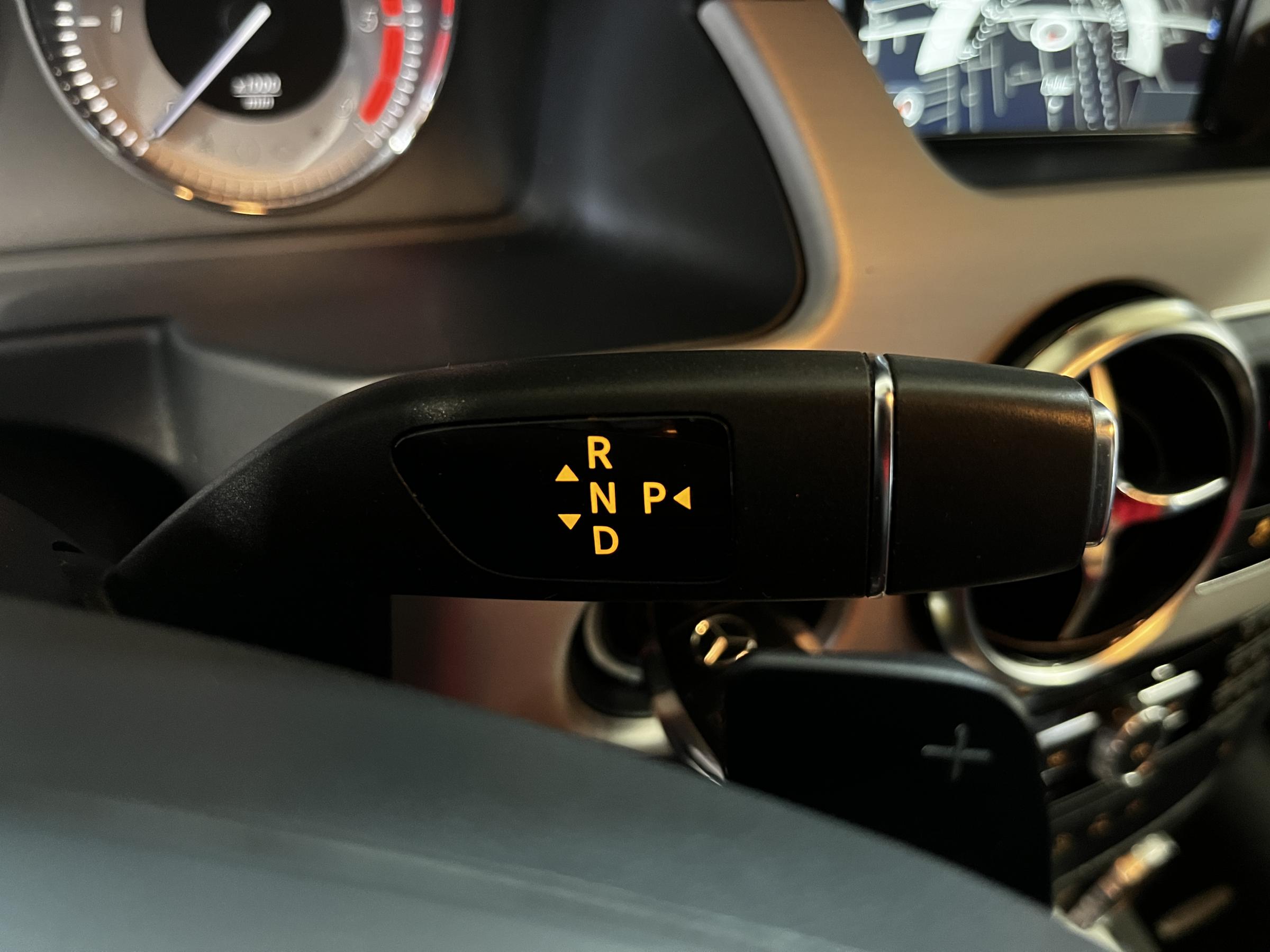 Mercedes-Benz GLK, 2015 - pohled č. 17