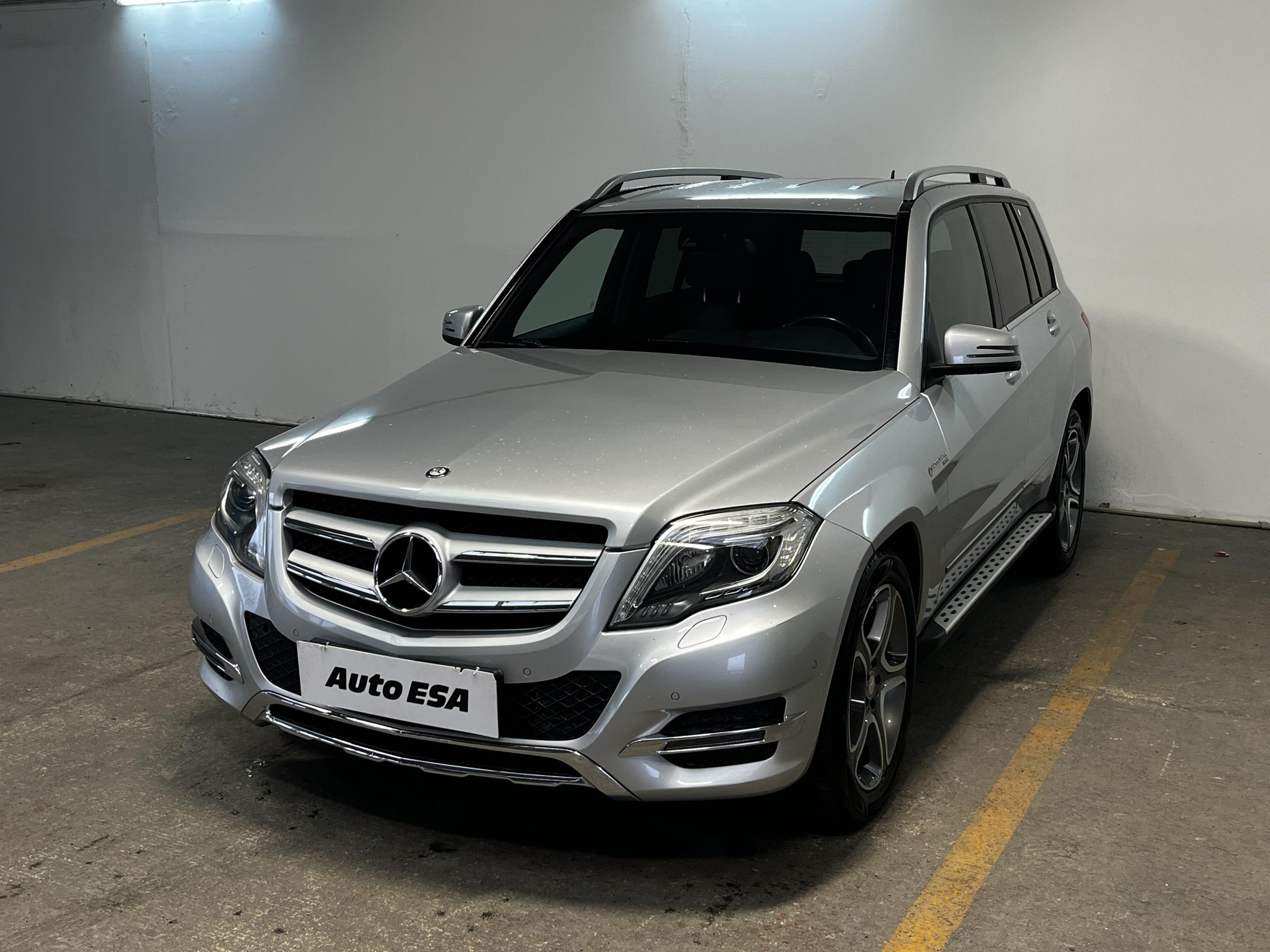 Mercedes-Benz GLK, 2015 - pohled č. 3