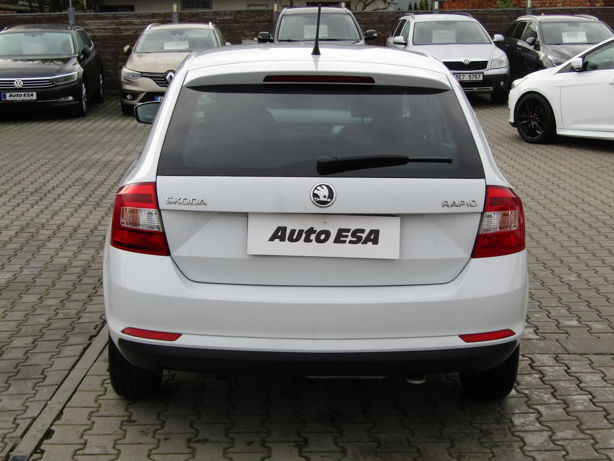 Škoda Rapid, 2014 - pohled č. 5