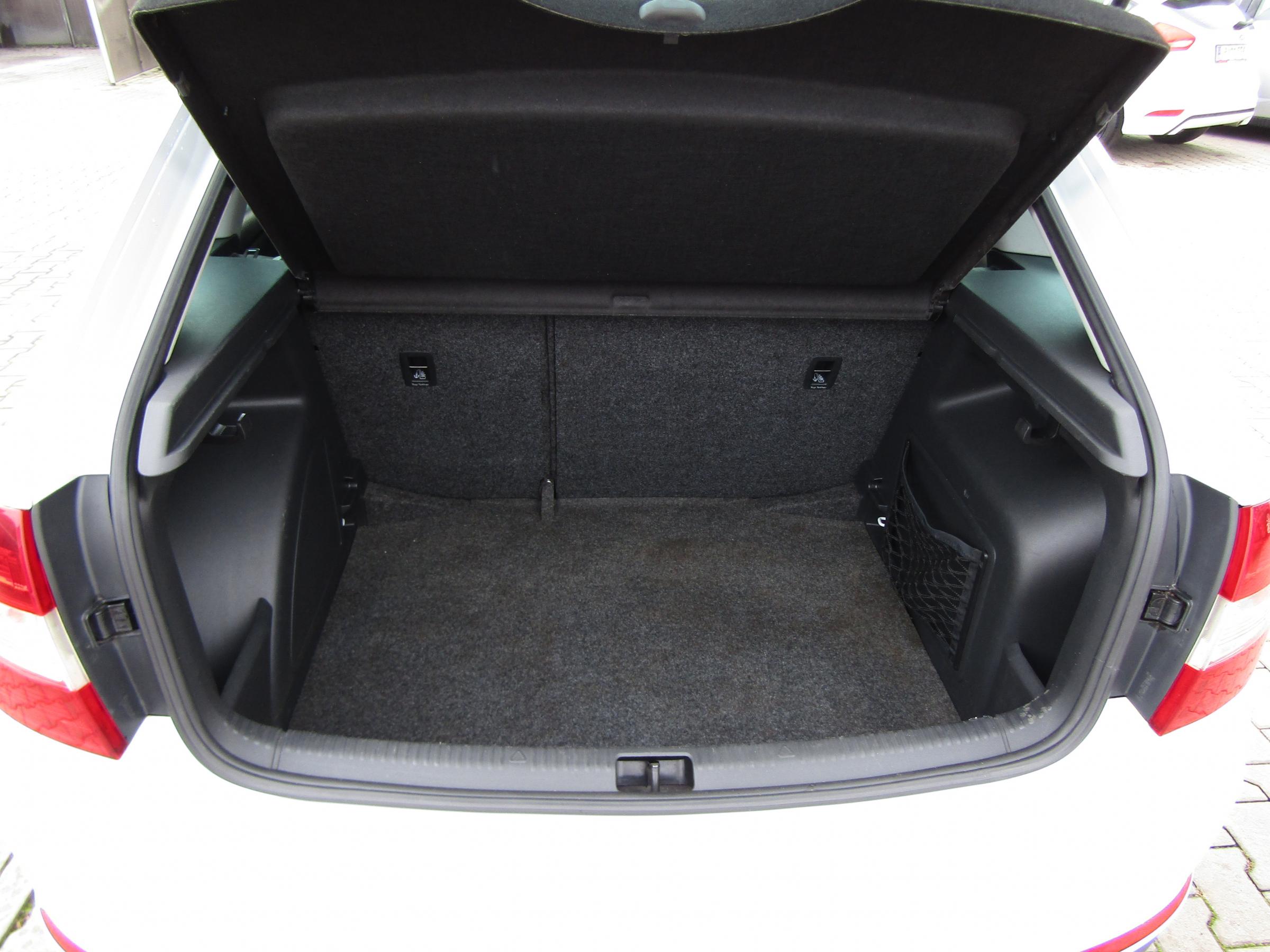 Škoda Rapid, 2014 - pohled č. 7