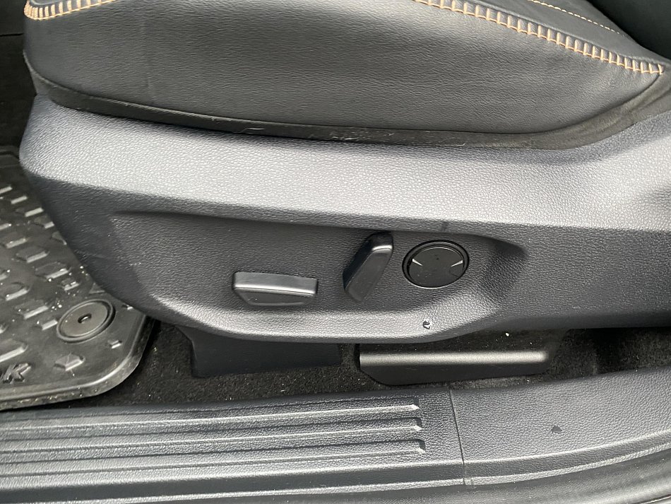 Volkswagen Amarok V6 3.0 TDi  4Motion