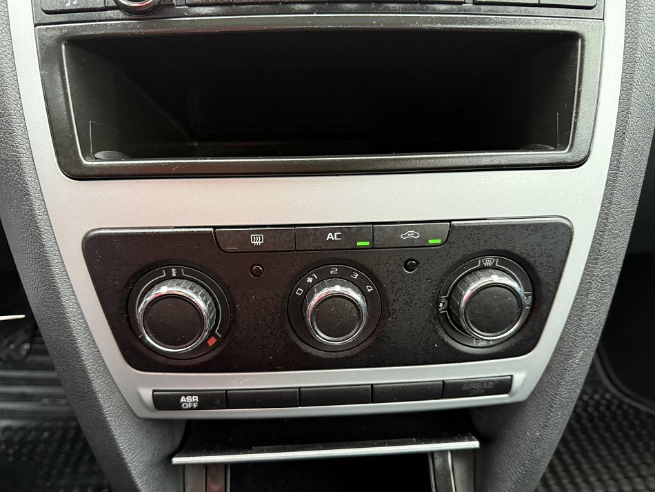 Škoda Octavia II 1.6 TDi 