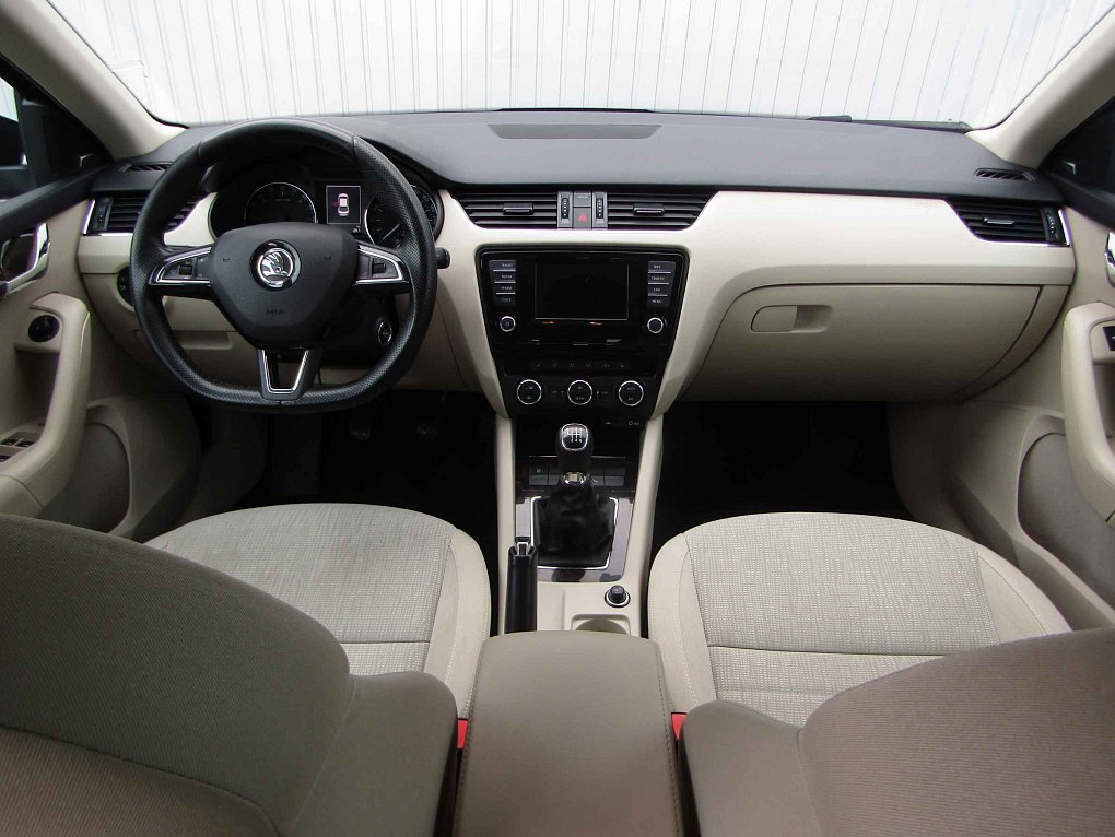 Škoda Octavia III 2.0 TDi Elegance
