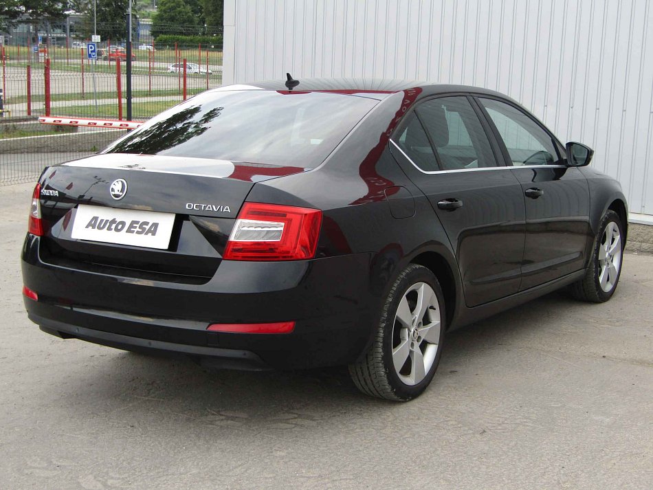 Škoda Octavia III 2.0 TDi Elegance