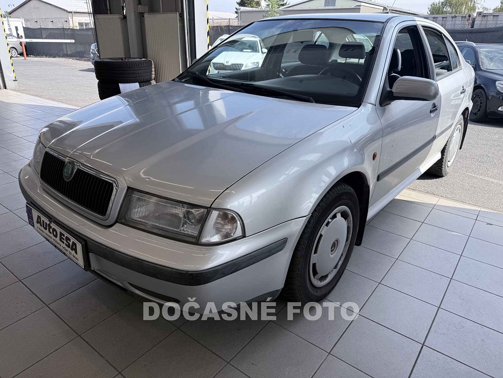 Škoda Octavia 1.6i 