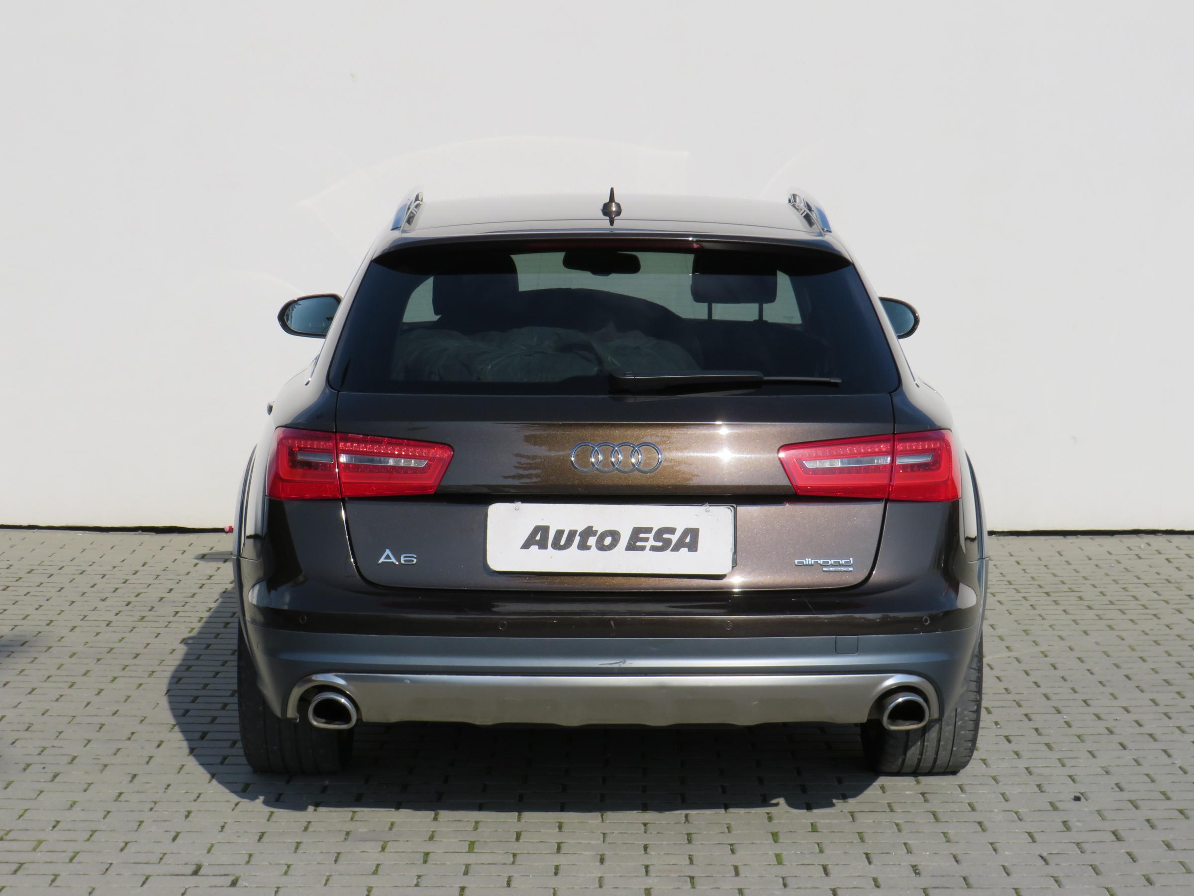 Audi A6 Allroad, 2014 - pohled č. 5