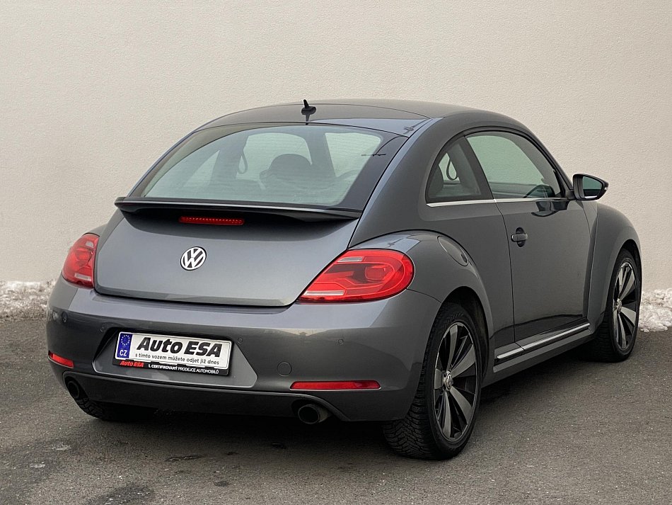 Volkswagen Beetle 2.0 TSi Sport