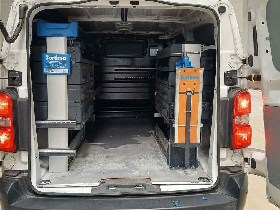 Opel Vivaro 2.0CDTi Edition L3 DÍLNA