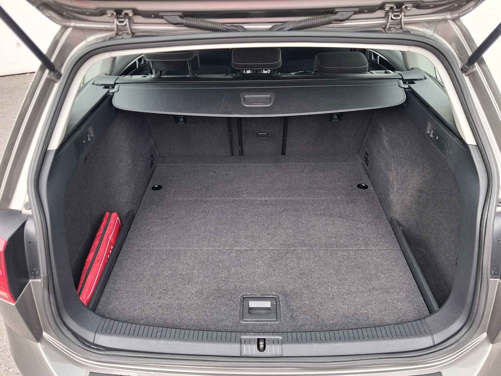 Volkswagen Golf 2.0TDi Highline