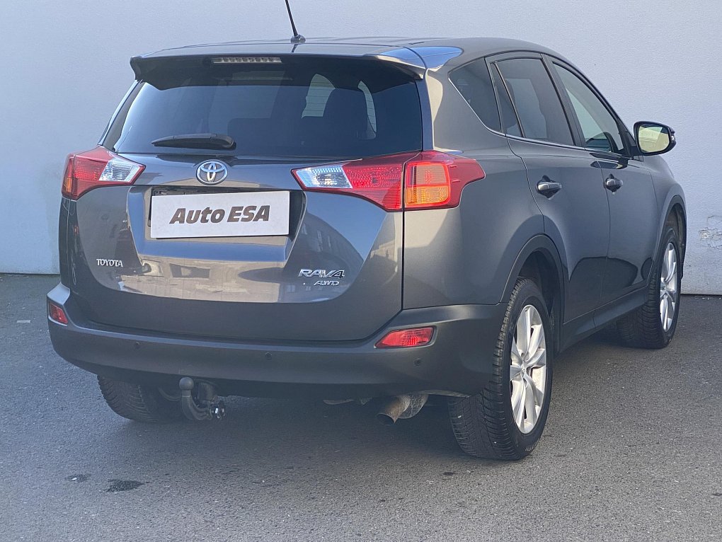 Toyota RAV4 2.0 VVT-i Executive AWD