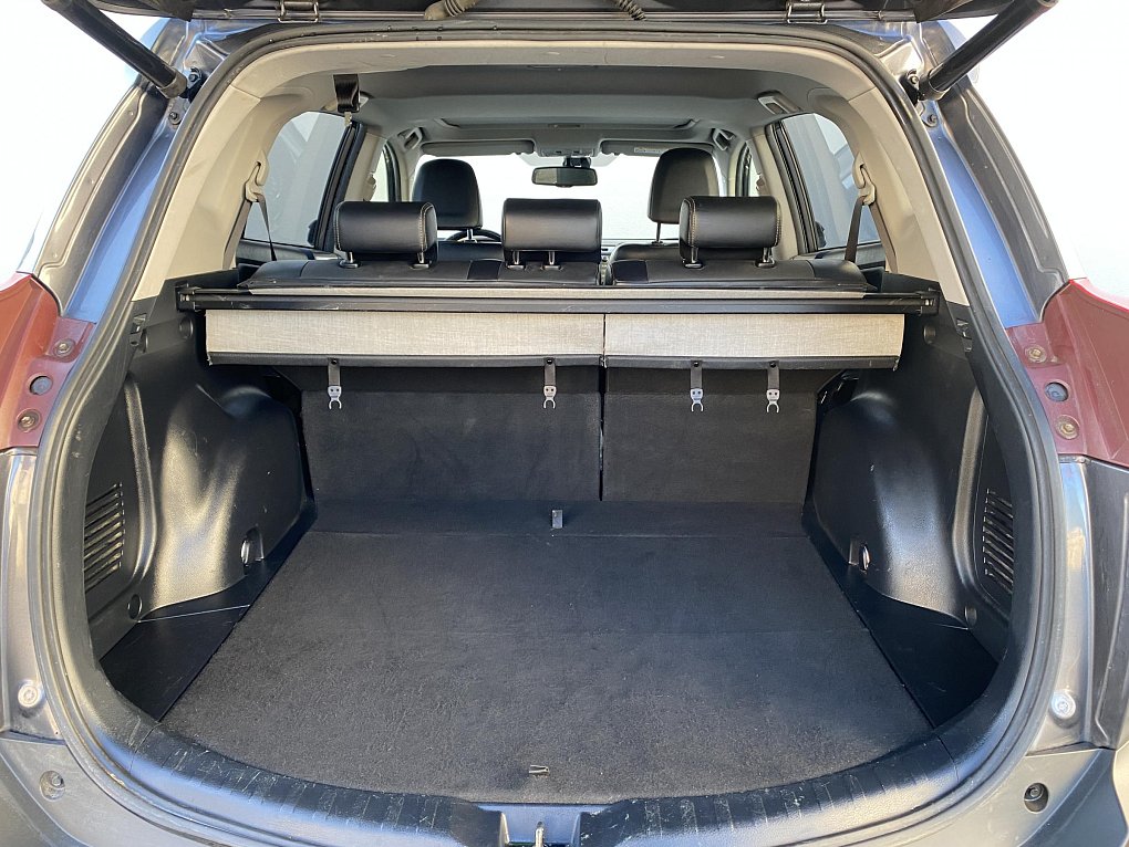 Toyota RAV4 2.0 VVT-i Executive AWD